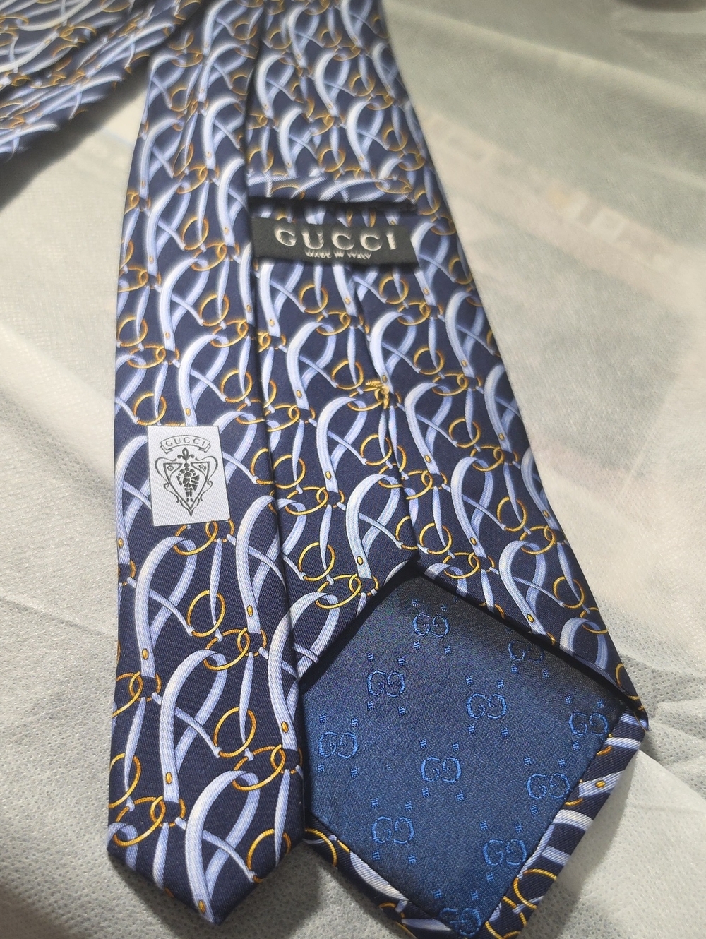 Gucci Men's Navy Patterned Silk Tie